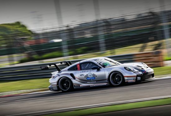 全球最大功率甲醇双燃料主机在上海成功交付